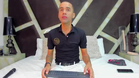  Anghel Stone  online show from February 5, 12:27 pm