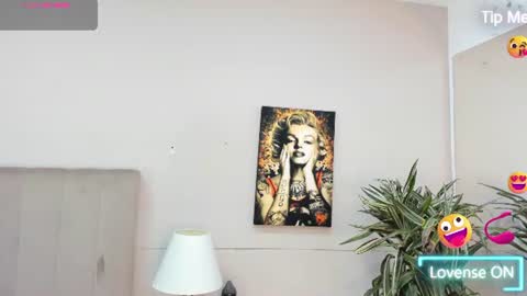 Snapshot of angie_abby chatting on July 5, 3:13 am Angie Abby online show from July 5, 3:13 am
