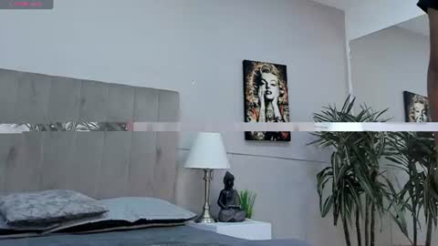 Snapshot of angie_abby chatting on July 11, 3:53 am Angie Abby online show from July 11, 3:53 am