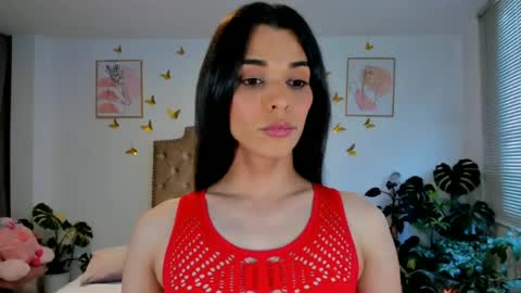 Snapshot of angie_modelo chatting on June 23, 7:01 pm Anabella online show from June 23, 7:01 pm