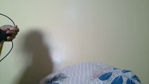 Snapshot of angienew chatting on October 28, 11:07 pm Angie online show from October 28, 11:07 pm