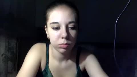 Snapshot of angle_cute05 chatting on May 26, 9:55 pm Angel Cute online show from May 26, 9:55 pm