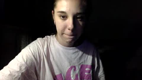 Snapshot of angle_cute05 chatting on July 4, 9:54 pm Angel Cute online show from July 4, 9:54 pm