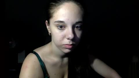 Snapshot of angle_cute05 chatting on July 21, 9:39 pm Angel Cute online show from July 21, 9:39 pm