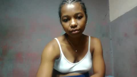 Snapshot of anicettee chatting on May 31, 7:15 pm Anicettee online show from May 31, 7:15 pm