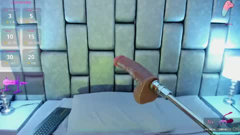 Snapshot of anievans_ chatting on June 2, 11:23 am Ani Time schedule 0600 - 1400 GMT -5 online show from June 2, 11:23 am