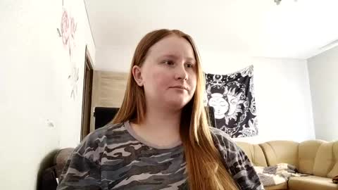 Snapshot of anika_lipps chatting on April 28, 2:55 pm Anika online show from April 28, 2:55 pm