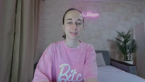 Snapshot of anikabloom chatting on January 18, 12:13 am anikabloom online show from January 18, 12:13 am