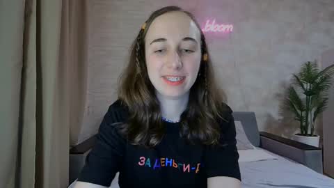 Snapshot of anikabloom chatting on February 8, 2:36 am anikabloom online show from February 8, 2:36 am