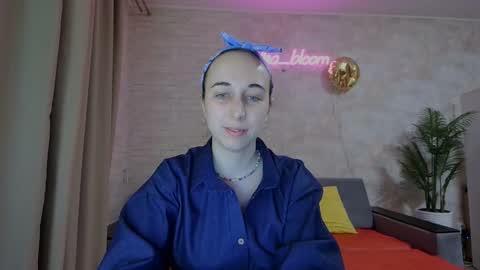 Snapshot of anikabloom chatting on February 26, 9:16 pm anikabloom online show from February 26, 9:16 pm