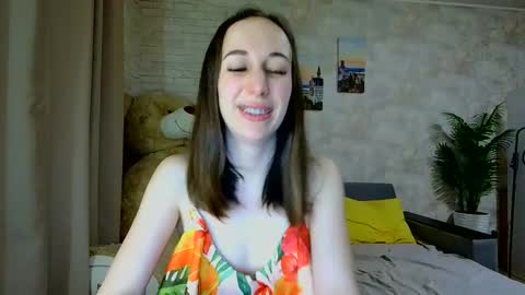 Snapshot of anikabloom chatting on December 17, 1:55 am anikabloom online show from December 17, 1:55 am