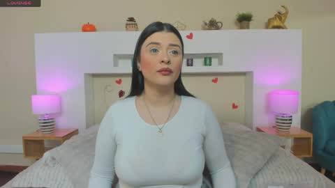 Anika Romano online show from April 15, 11:28 am