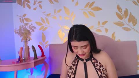 Lauren Anika online show from February 25, 3:16 pm