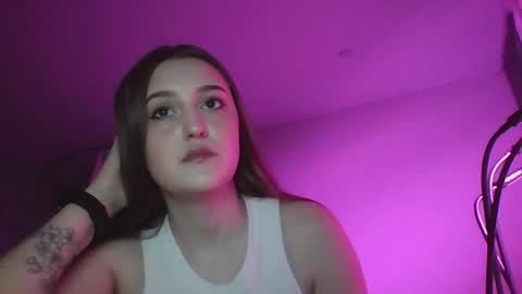 Snapshot of anima_cool chatting on March 26, 2:44 pm anima_cool online show from March 26, 2:44 pm