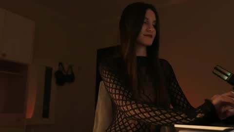 Vea online show from April 21, 6:55 pm