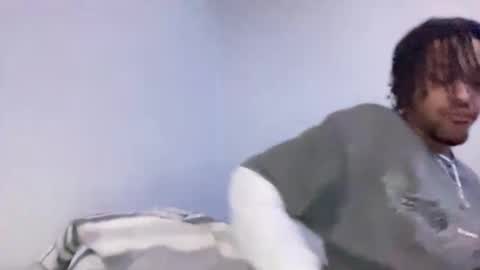 Snapshot of animeboygirls chatting on January 18, 8:52 am Animeboygirls online show from January 18, 8:52 am