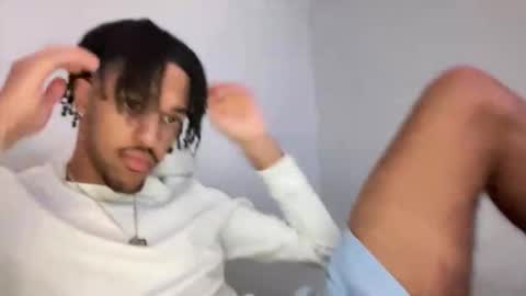 Snapshot of animeboygirls chatting on November 3, 4:14 am Animeboygirls online show from November 3, 4:14 am