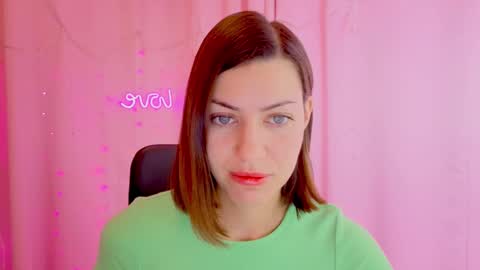 Snapshot of aniskyy chatting on February 3, 5:27 am Anni online show from February 3, 5:27 am