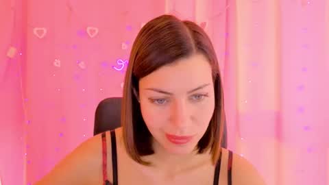 Snapshot of aniskyy chatting on February 21, 2:40 pm Anni online show from February 21, 2:40 pm