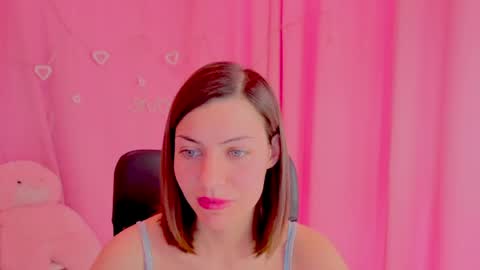 Snapshot of aniskyy chatting on April 26, 1:42 pm Anni online show from April 26, 1:42 pm
