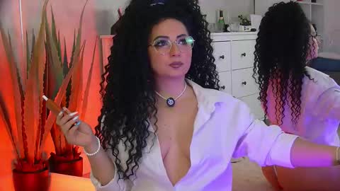 anissia teaser online show from January 19, 5:44 am