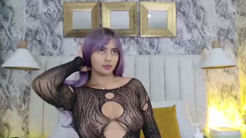 Dania Lpez online show from June 24, 12:37 pm
