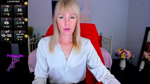 Snapshot of anita_tayson chatting on May 7, 6:19 am Anita online show from May 7, 6:19 am