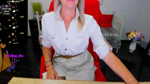 Snapshot of anita_tayson chatting on June 5, 6:20 am Anita online show from June 5, 6:20 am