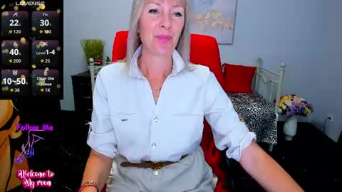 Snapshot of anita_tayson chatting on June 11, 6:33 am Anita online show from June 11, 6:33 am
