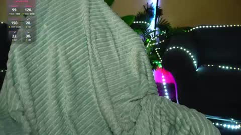 Snapshot of anita_von chatting on June 20, 4:15 am anita_von online show from June 20, 4:15 am