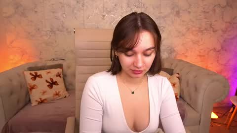 Snapshot of anitabelly chatting on April 25, 5:43 am Daniela online show from April 25, 5:43 am