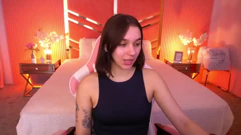 Snapshot of anitabelly chatting on May 9, 1:05 pm Daniela online show from May 9, 1:05 pm