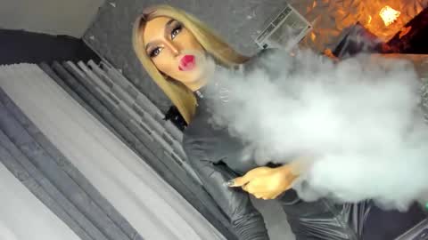 Snapshot of anitacruisze chatting on January 23, 10:11 pm Miss Ann online show from January 23, 10:11 pm