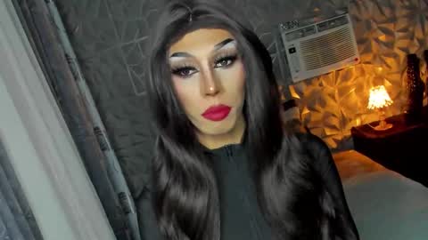 Snapshot of anitacruisze chatting on February 17, 9:56 am Miss Ann online show from February 17, 9:56 am