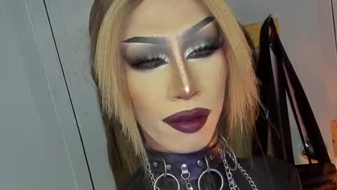 Snapshot of anitacruisze chatting on September 20, 7:48 pm Miss Ann online show from September 20, 7:48 pm