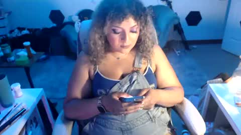 Snapshot of anitaxvalentina chatting on July 4, 1:23 am Anita Valentina online show from July 4, 1:23 am