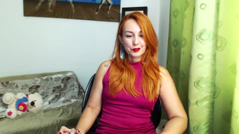 Snapshot of anitazarova chatting on December 10, 5:55 pm Anita Zarova online show from December 10, 5:55 pm