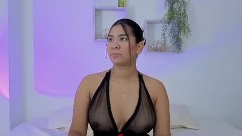 Snapshot of anittafoxx chatting on July 25, 10:40 pm anittafoxx online show from July 25, 10:40 pm