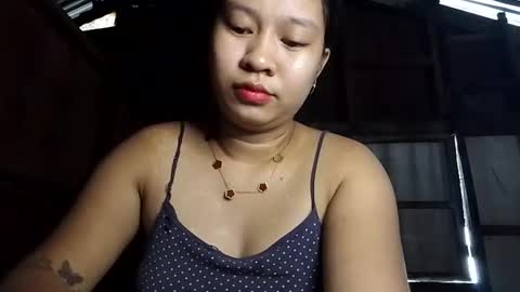 Snapshot of anivia15 chatting on October 18, 2:25 am anivia15 online show from October 18, 2:25 am