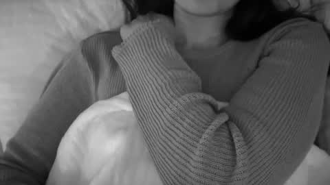 Snapshot of anje_forsexytime chatting on May 5, 5:10 pm Anje online show from May 5, 5:10 pm