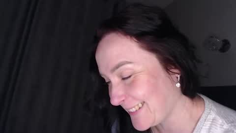 Snapshot of anjutka08 chatting on March 20, 10:03 pm anjutka08 online show from March 20, 10:03 pm