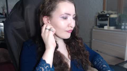 Snapshot of ankey_rayah chatting on February 23, 4:24 pm Nameless online show from February 23, 4:24 pm