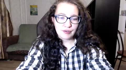 Snapshot of ankey_rayah chatting on September 18, 10:01 pm Nameless online show from September 18, 10:01 pm