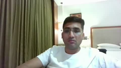 Snapshot of ankur1722 chatting on July 4, 4:35 pm Slave looking for Mistress online show from July 4, 4:35 pm