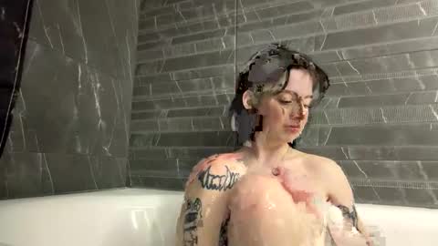 Snapshot of anmixhot chatting on February 24, 10:08 pm AnmiXHot online show from February 24, 10:08 pm