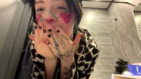 Snapshot of anmixhot chatting on March 14, 10:04 pm AnmiXHot online show from March 14, 10:04 pm