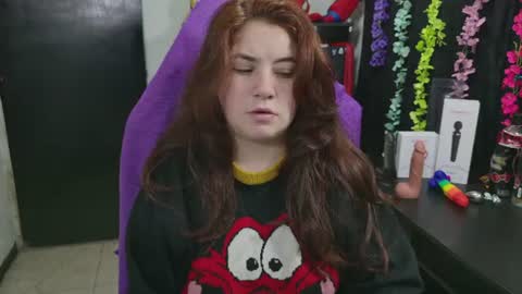 Snapshot of ann_cohen chatting on June 19, 11:25 am Only fans online show from June 19, 11:25 am