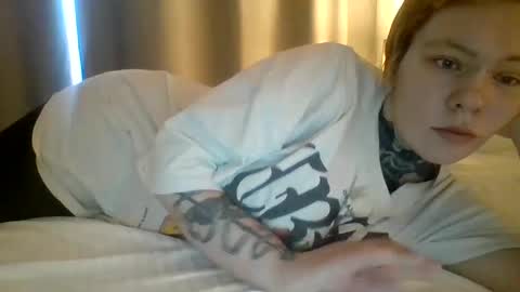 Snapshot of ann_lelala_ chatting on February 10, 4:41 am ann_lelala_ online show from February 10, 4:41 am