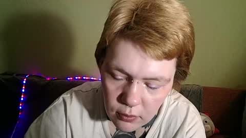 Snapshot of ann_lelala_ chatting on February 18, 10:49 am ann_lelala_ online show from February 18, 10:49 am