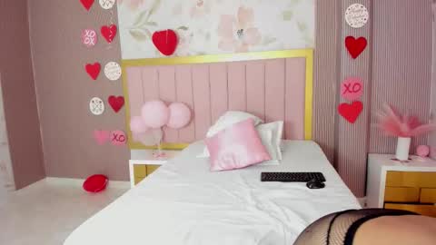 Ana  online show from February 26, 8:19 pm